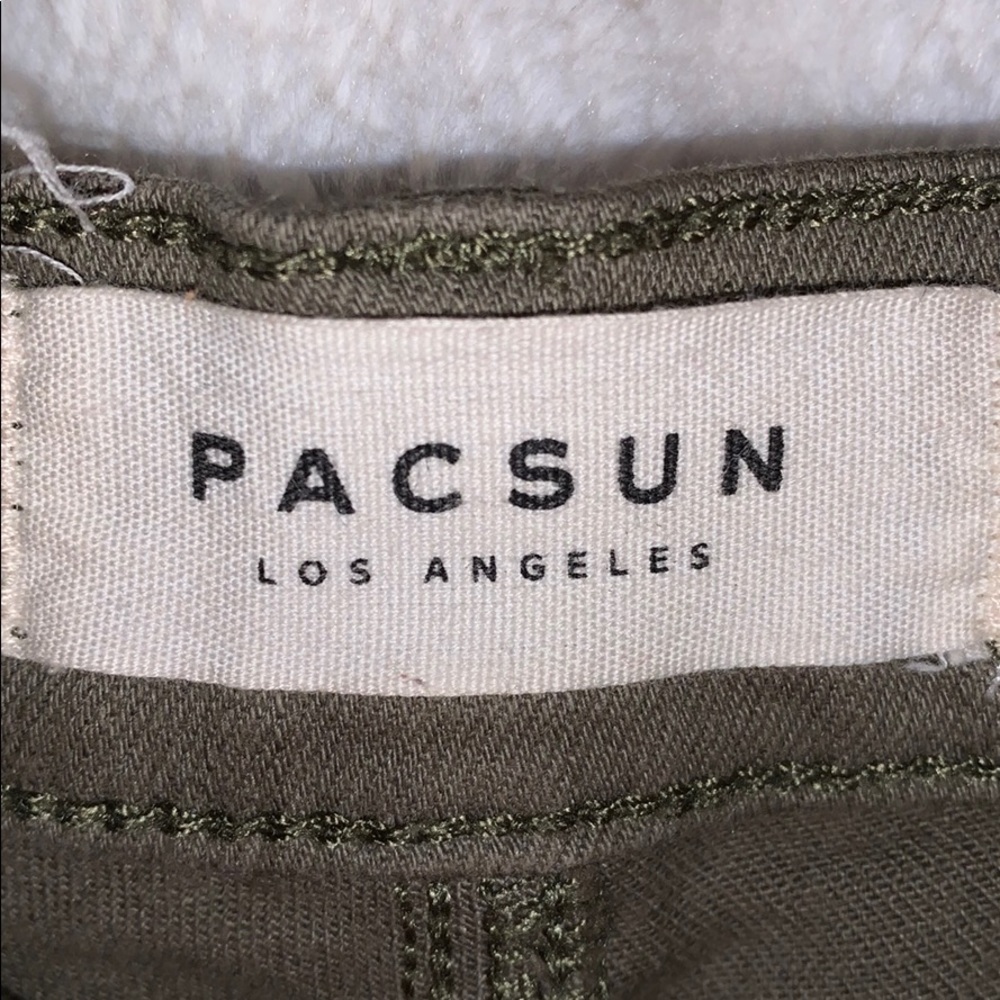 Shorts - Picture 2 of 3